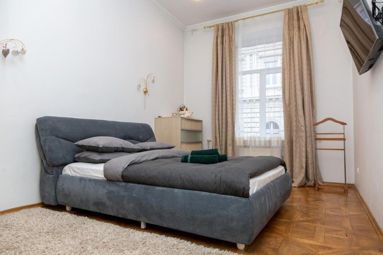 Apartment Kostyushka Lviv Eksteriør billede
