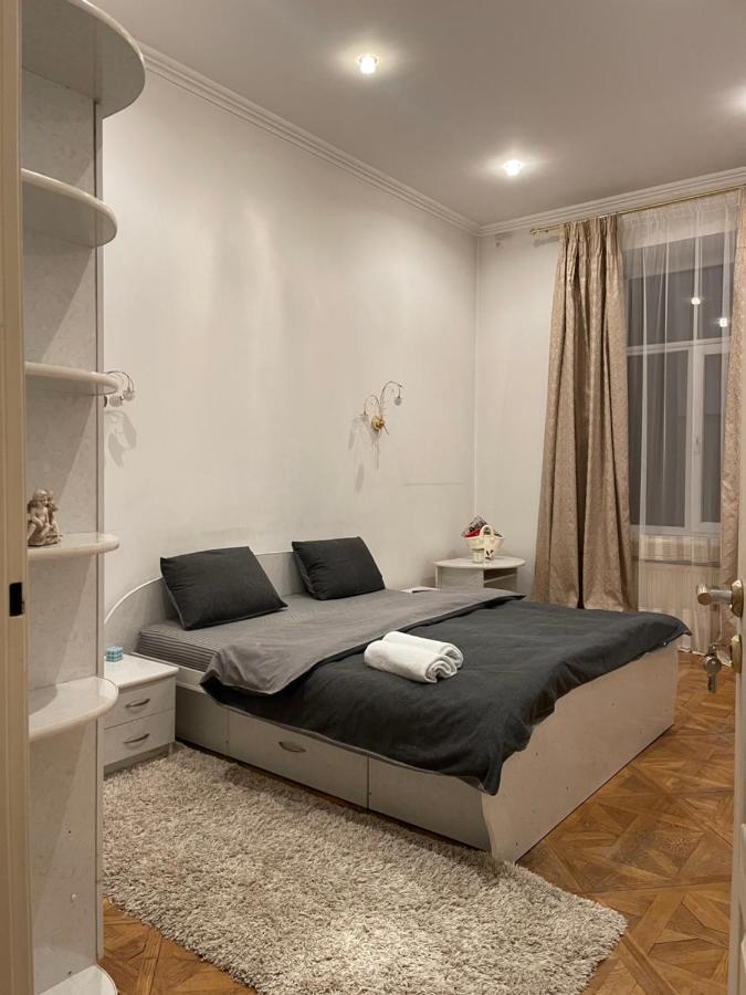 Apartment Kostyushka Lviv Eksteriør billede