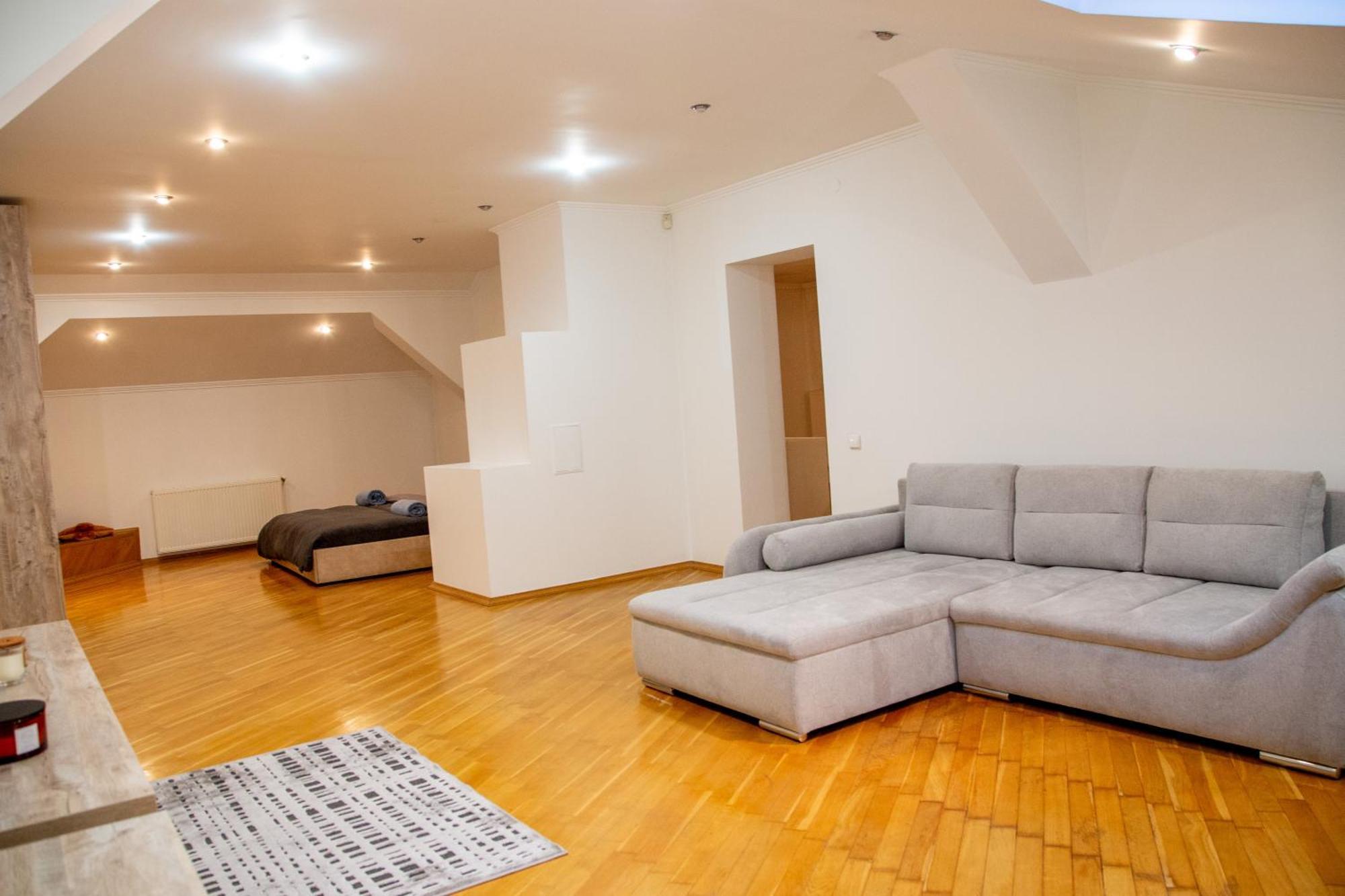 Apartment Kostyushka Lviv Eksteriør billede